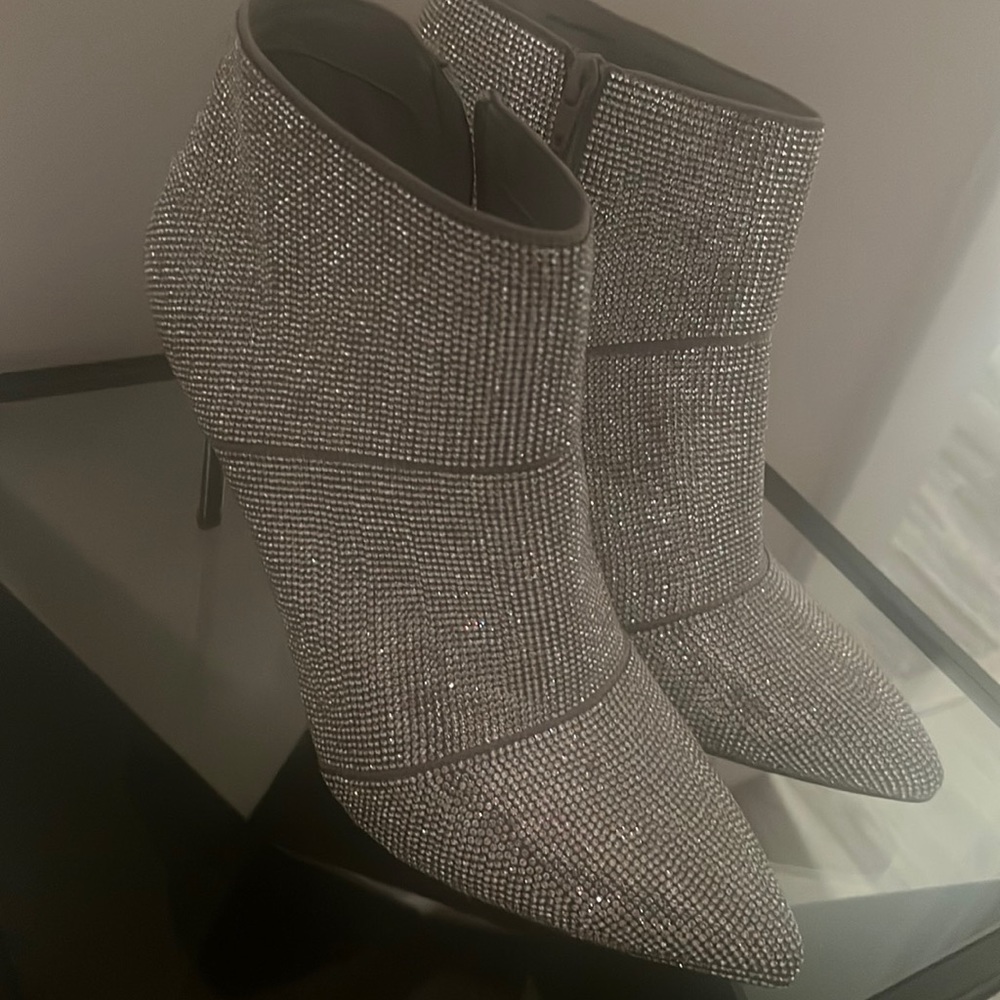 Sparkle Bootie Size 11